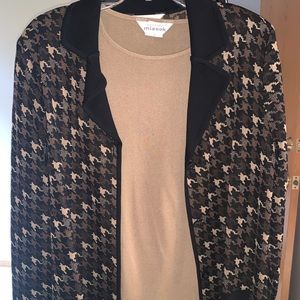 A jacket and undershirt set